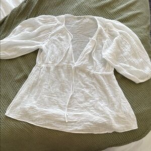 Abercrombie & Fitch White Textured Coverup